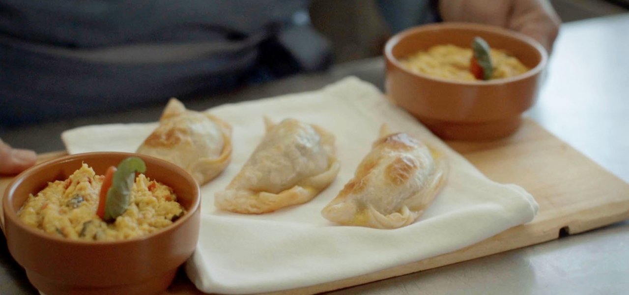 empanadas at clos de los siete